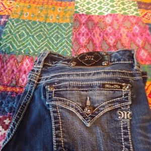 WOMENS JEANS